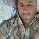 Икром, 44 года