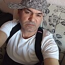 Хикматулло, 42 года