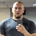 Антон, 33 года