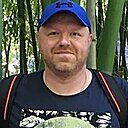 Олег, 47 лет