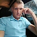 Макс, 33 года