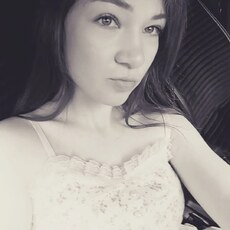 Ангелина, 18 из г. Астрахань.