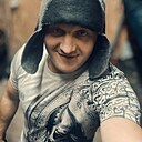 Антон, 32 года