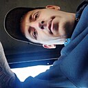 Амир, 33 года