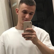 Фотография мужчины Максим, 25 лет из г. Брянск