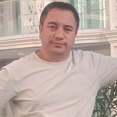 Фотография мужчины Аброр, 32 года из г. Адлер