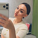 Moni, 20 лет