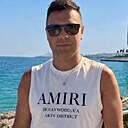 Милан, 33 года