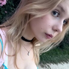 Фотография девушки Татьяна, 18 лет из г. Ижевск