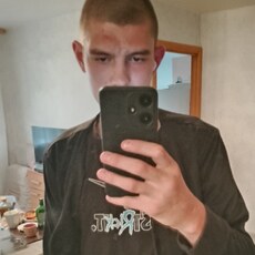 Фотография мужчины Денис, 23 года из г. Нижний Тагил