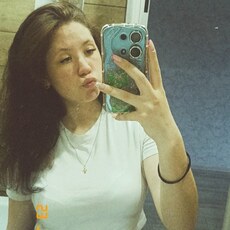 Карина, 19 из г. Воронеж.