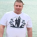 Михаил, 32 года