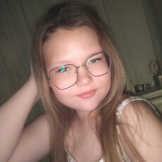 Екатерина, 18 из г. Саратов.