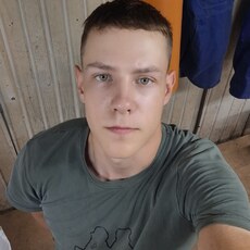 Фотография мужчины Антон, 21 год из г. Екатеринбург