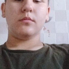 Фотография мужчины Максим, 20 лет из г. Новосибирск
