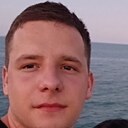 Артур, 24 года