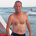 Миша, 50 лет