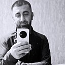 No Name, 34 года