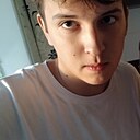 Максим, 19 лет