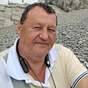 Счастливый, 60 лет