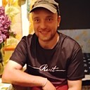 Юрий, 23 года
