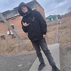Фотография мужчины Slava, 23 года из г. Находка