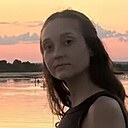 Карина, 23 года