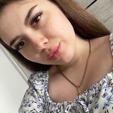 Фотография девушки Полина, 22 года из г. Благовещенск