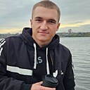 Максим, 23 года