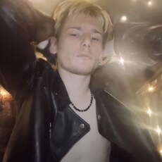 Фотография мужчины Max, 21 год из г. Плюсса