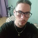 Артем, 32 года
