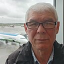 Акмаль, 57 лет