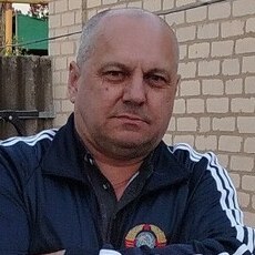 Игорь, 60 из г. Красный Луч.