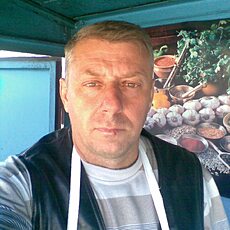 Олег, 57 из г. Барнаул.