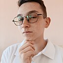 Демьян, 22 года