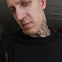 Yuri, 22 года