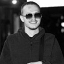 Максим, 22 года