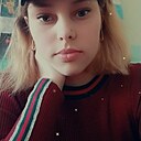Вика, 23 года