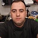 Хусейн, 25 лет