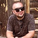 Антон, 33 года