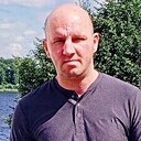 Алексеевич, 41 год