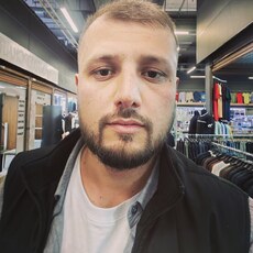 Фотография мужчины Mansur, 33 года из г. Москва