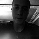 Владислав, 19 лет
