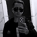 Вячеслав, 18 лет