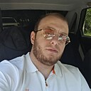 Простой, 33 года