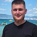 Роман, 24 года