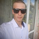 Денис, 22 года