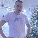 Илья, 33 года