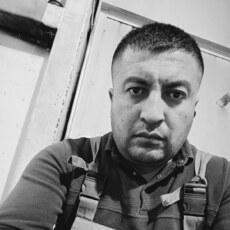 Фотография мужчины Дилшод, 32 года из г. Новый Уренгой