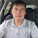 Витя, 33 года